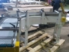 90 degree transfer conveyor with adjustable guides